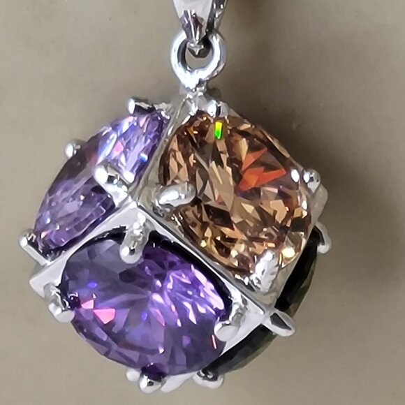 Mini Hexagon Crystal Pendant Necklace - Picture 8 of 16